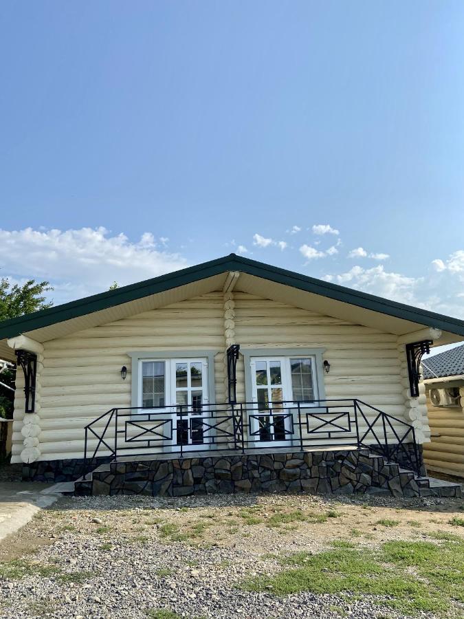 Villa French Town Beregovo Exterior foto
